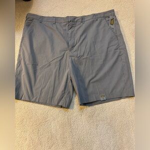 570-Men's Foundry  Casual Flat Front Big Man Shorts 52 W Grey Striped